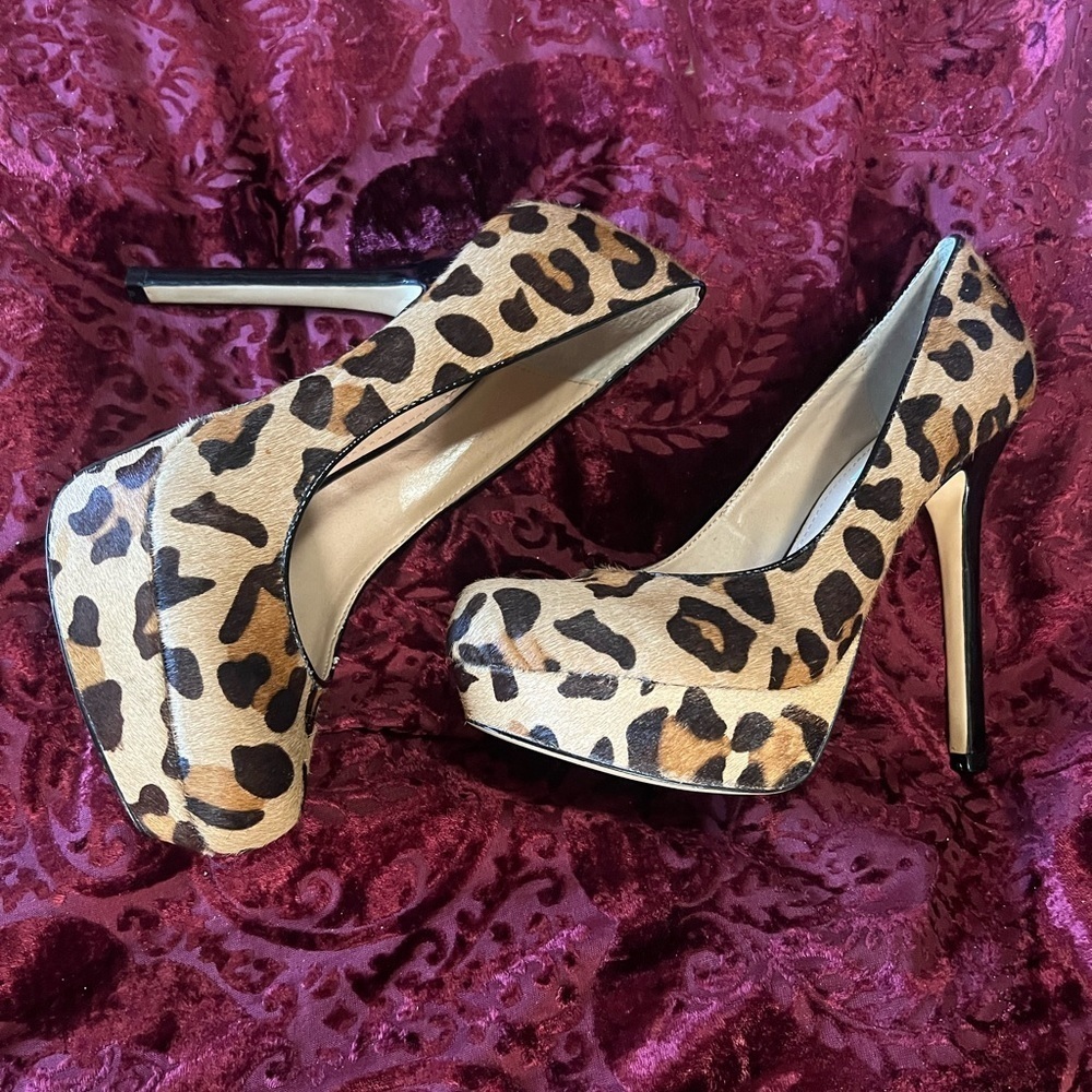 Steve Madden Leopard Print Pony Hair Platform Heels 9